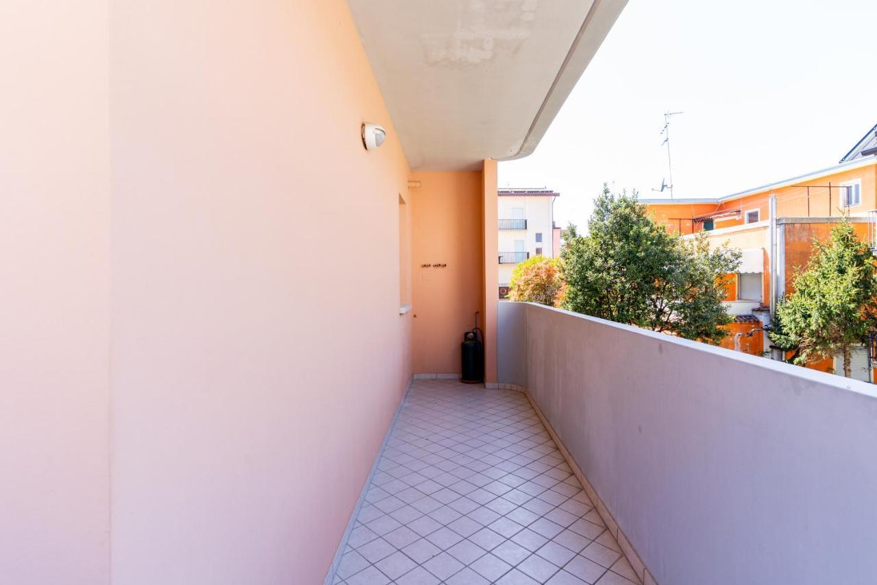 Ca' Mira Apartments Caorle Buitenkant foto